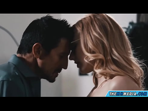 ❤️ 與一個放蕩的金發女郎的浪漫性愛 ☑ 他媽的 在我們